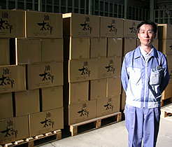 �H�p���̂�ߋ@(�h�ߋ@)�����Y ���̎_���ɂ��Ă����A���Z�G�R�J��